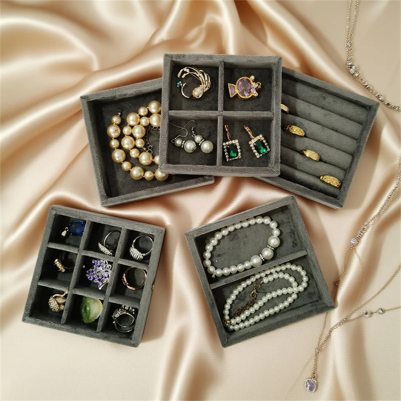 High-quality Color Velvet Jewe - Body Jewelry Display incelemesi ve fiyatı