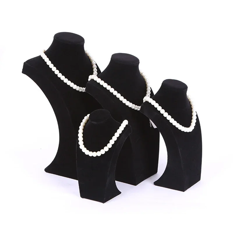 Velvet Portrait Necklace Displ - Body Jewelry Display Ideas incelemesi ve fiyatı