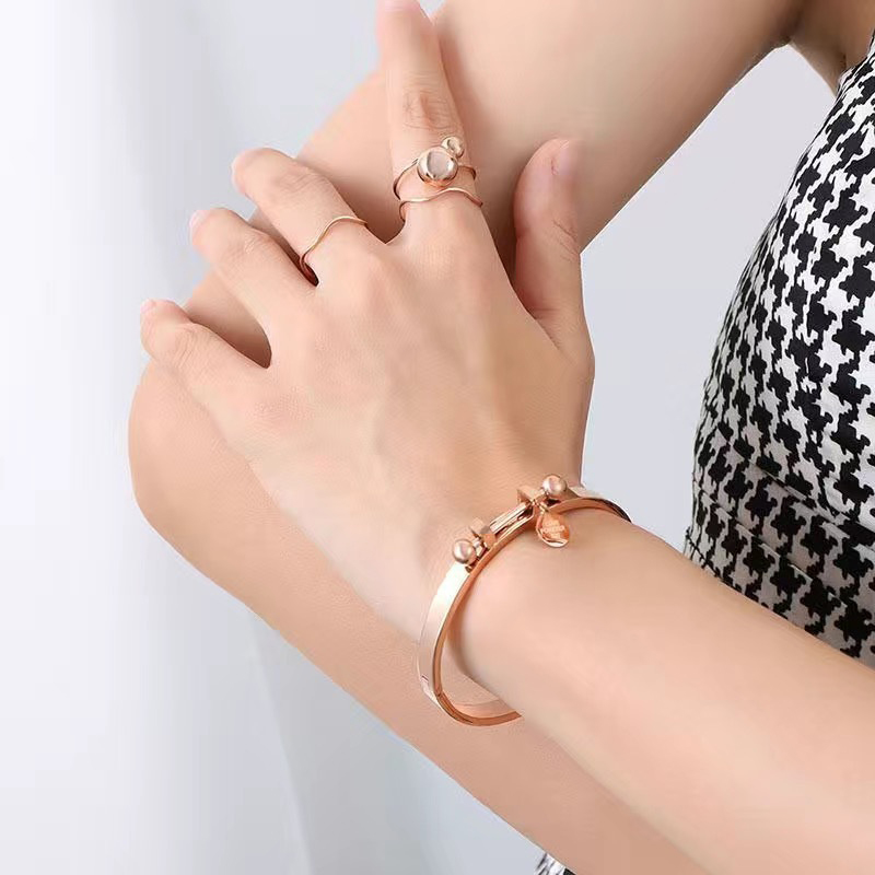 Sexy Mature Lock Decorative St - Body Jewelry Websites incelemesi ve fiyatı
